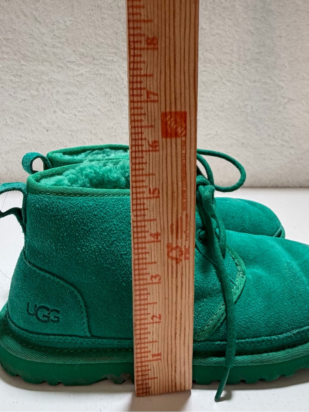 UGG Neumel Parakeet Green Suede Chukka Boots Women’s Size 7 - Picture 15 of 15